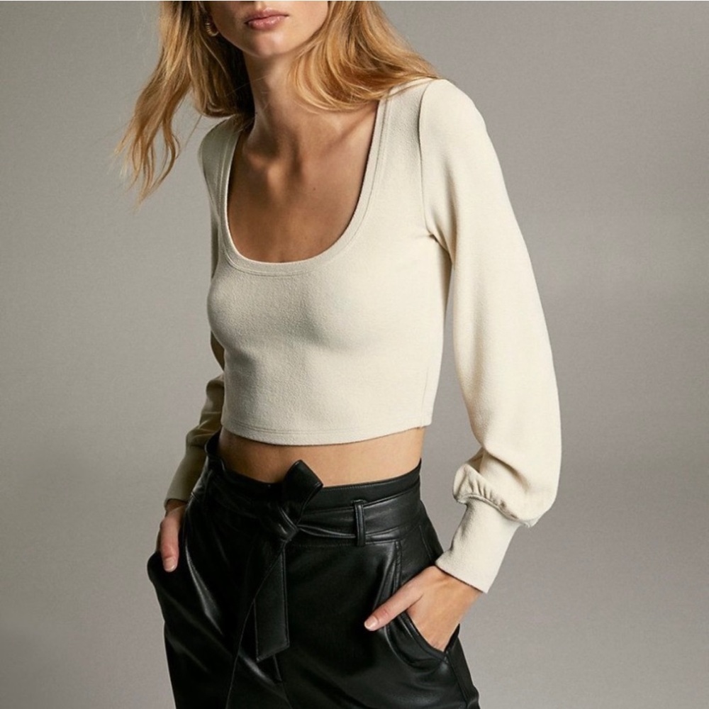 NWT Aritzia Babaton Paxton Longsleeve in “Silver Birch”